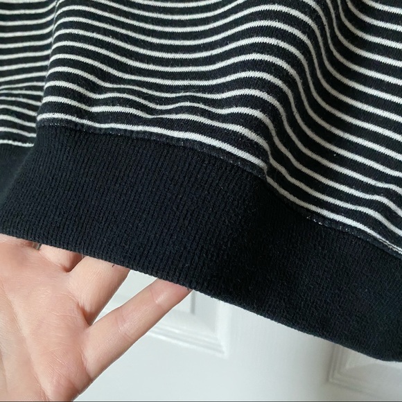 Forever 21 cropped striped sweater - Picture 4 of 8